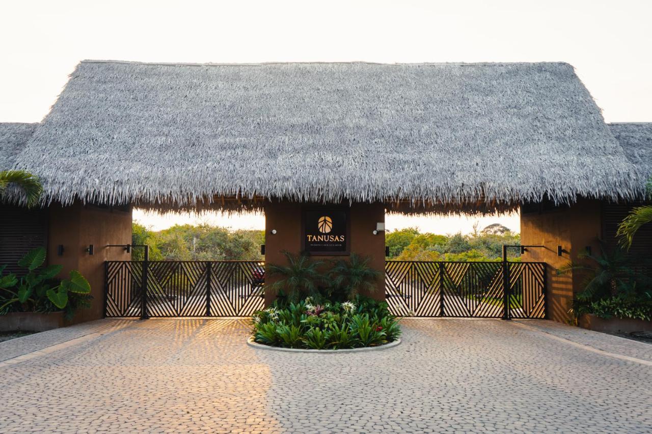 Tanusas Retreat & Spa Puerto Cayo Εξωτερικό φωτογραφία
